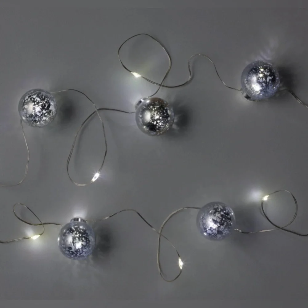 New 30ct LED Dewdrop with 15 Faux Mercury Globes Indoor String Lights Cool White
